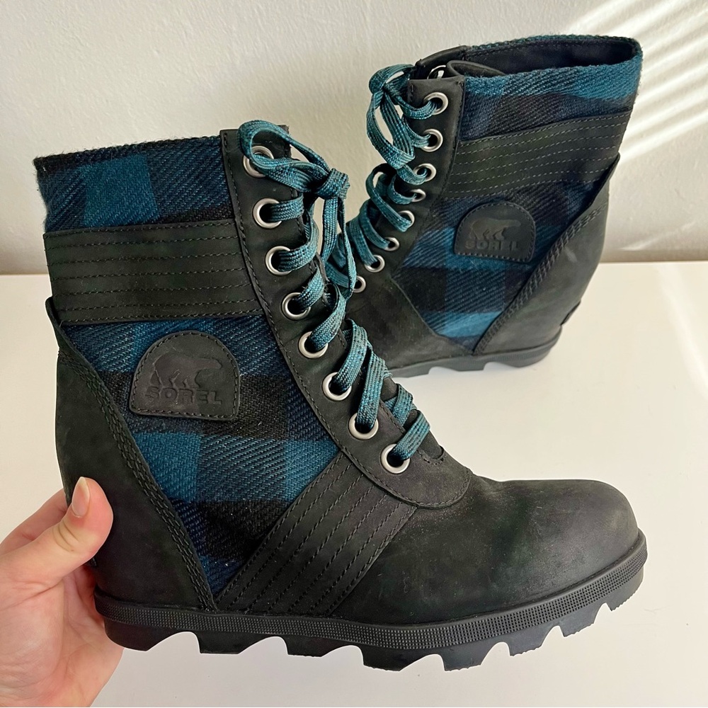 Sorel Women's Lexie Wedge Boot Size 8.5 - Picture 1 of 8